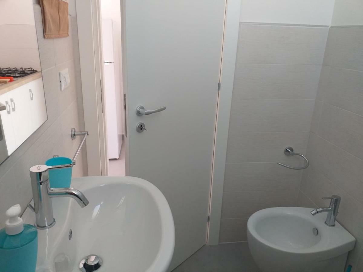 La Bussola Hotel Порто Чезарео Екстериор снимка